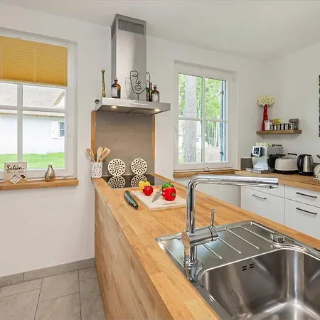 Fischerdorf Johann Holiday home Zirchow