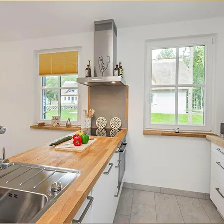 Fischerdorf Johann بيت للعطل Zirchow